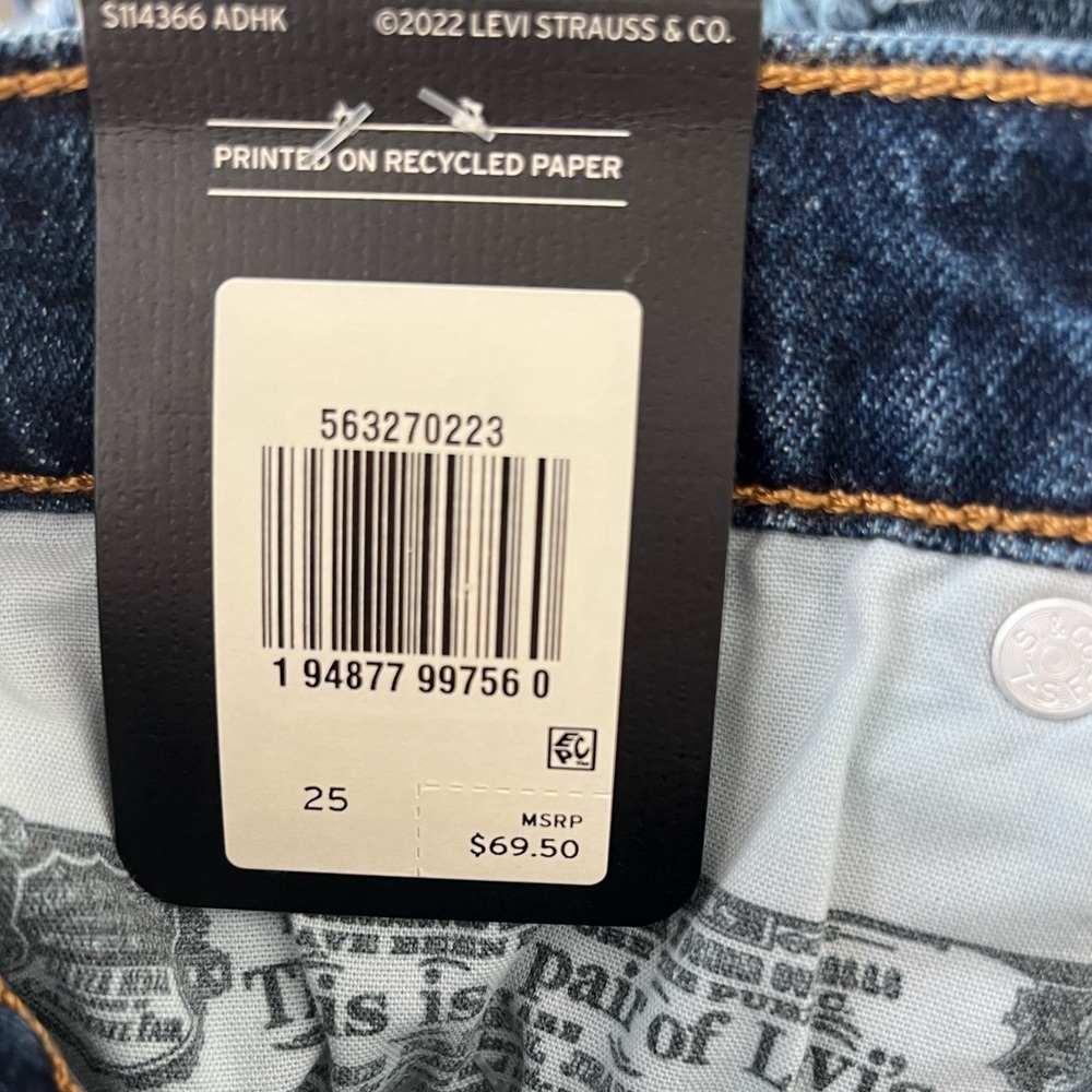 Levi’s 501 high rise denim shorts NWT 25 - Picture 8 of 9
